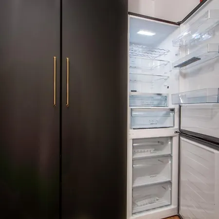 Apartament Serwis - Krupówki 3 *