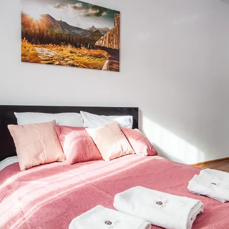 Serwis - Krupówki 3 *